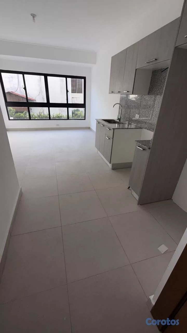 Modern Downtown Apartment